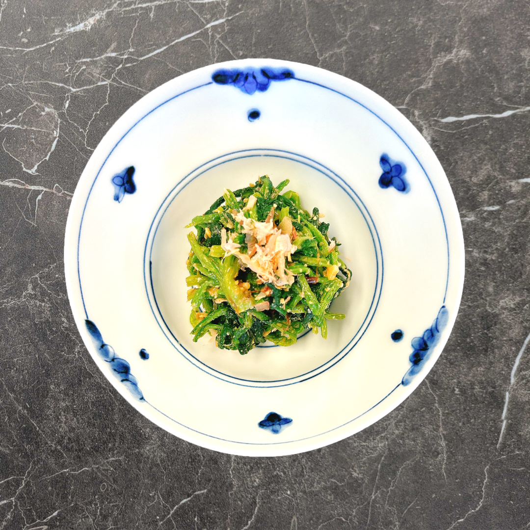 ほうれん草のピリナッツ添え